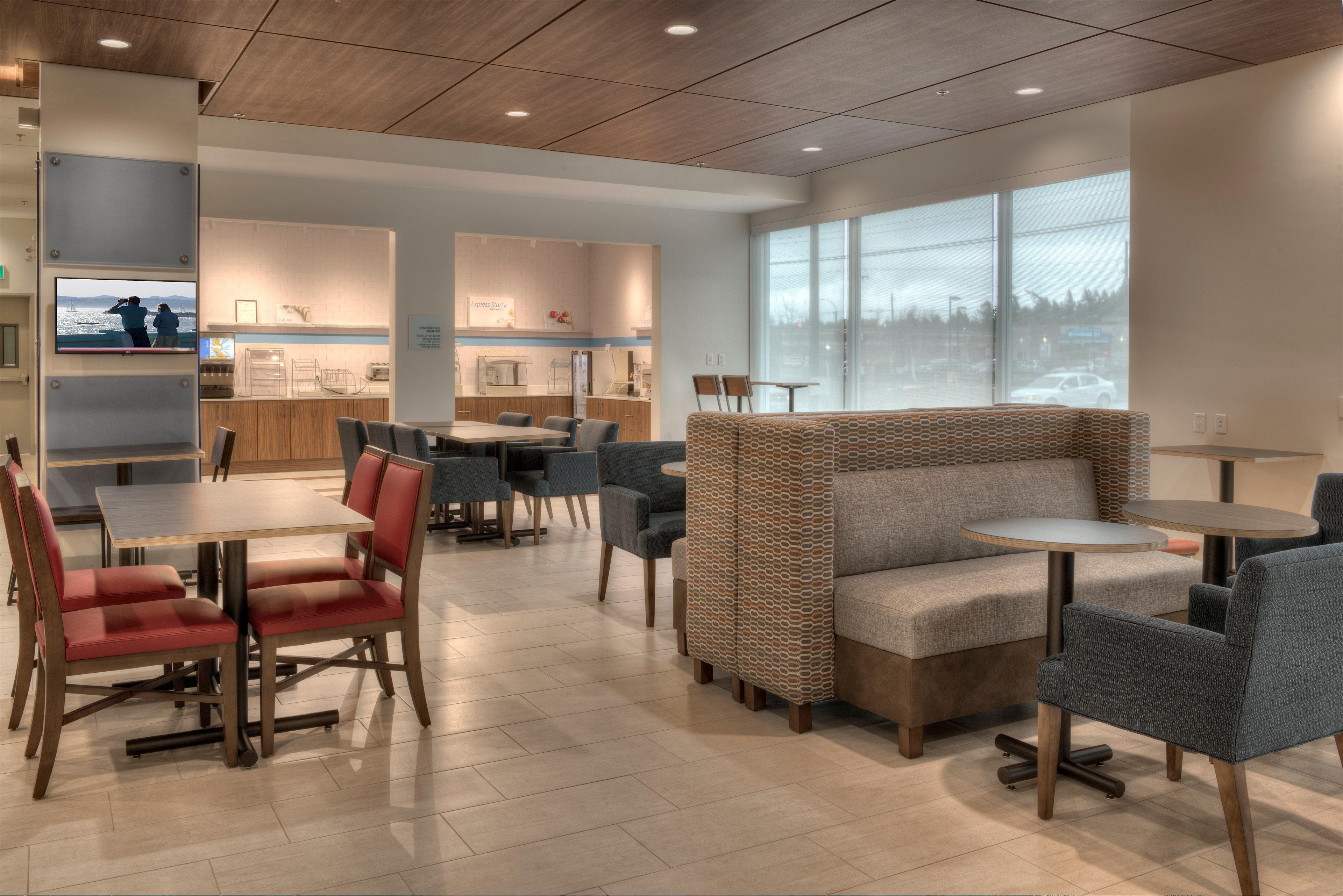 Holiday Inn Express & Suites Victoria-Colwood By Ihg Langford Exteriér fotografie